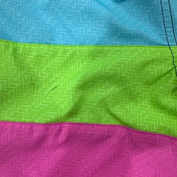 2 pairs of Vineyard Vines swim trunks, boys size 7. - Picture 3 of 5